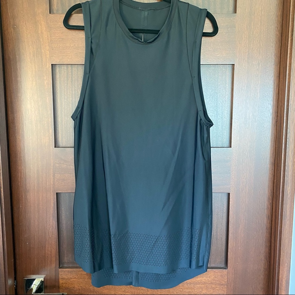 Lululemon After Waves Dress size 4